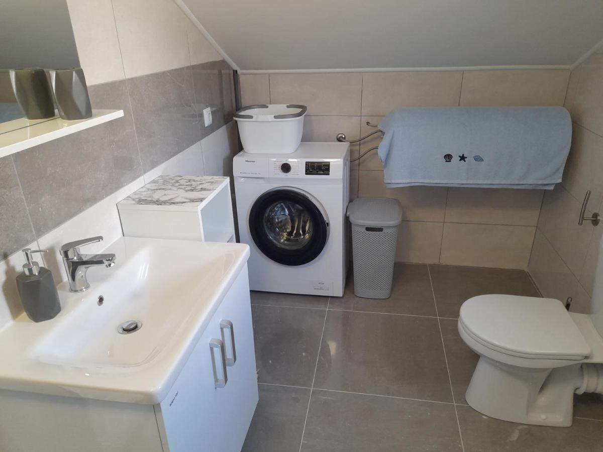 Apartman Prvi Red Do Mora Sveti Filip i Jakov Dış mekan fotoğraf